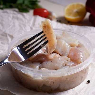 Сугудай из омуля филе — кусочки слабосолёные 200 г. Упаковка 200 г